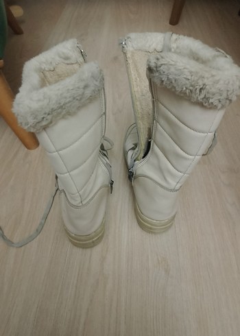 36 No Graceland çocuk Bej Kürklü Dolgu Topuk Bot - Görsel 4