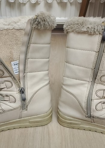 36 No Graceland çocuk Bej Kürklü Dolgu Topuk Bot - Görsel 6
