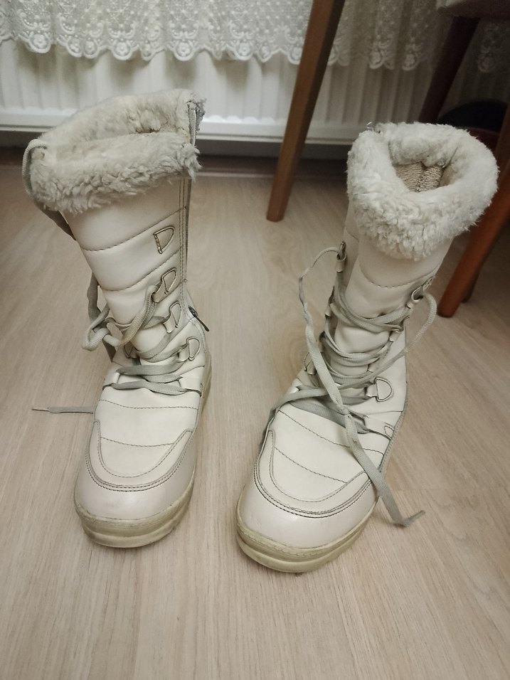 36 No Graceland çocuk Bej Kürklü Dolgu Topuk Bot - Görsel 3