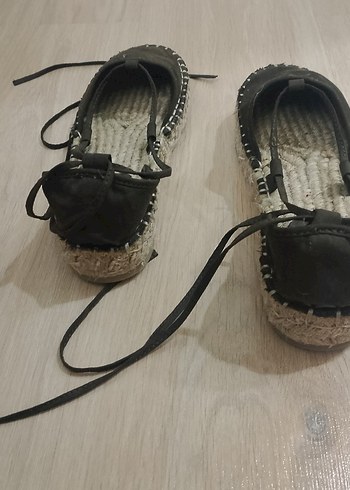 Pull Bear 38.  no  Siyah Dolgu Topuklu Kadın Sandalet - Görsel 4