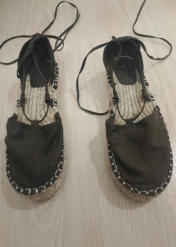 Pull Bear 38.  no  Siyah Dolgu Topuklu Kadın Sandalet - Görsel 8