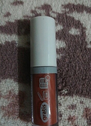 Diğer Ruj lipstick