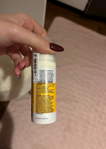 Celenes Tonlu Güneş Koruyucu SPF 50+ - Görsel 2
