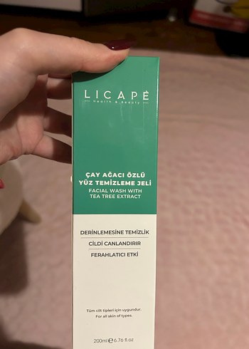 Licape Çay Ağacı Özlü Yüz Temizleme Jeli 200ml - Görsel 2