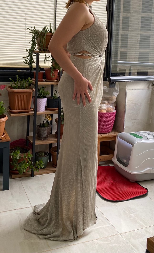 Halter Yaka Gümüş Gri Parlak Uzun Abiye Elbise - Görsel 4