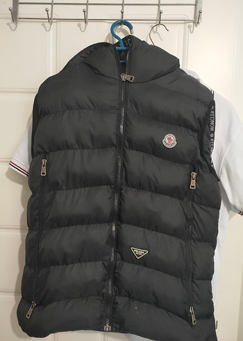 Moncler s