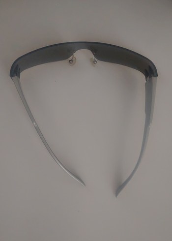 Şeffaf Gri Minimalist Kadın Gözlüğü - Görsel 3