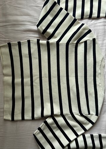 Zara Çizgili İnce Örgü Kadın Sweatshirt krop triko