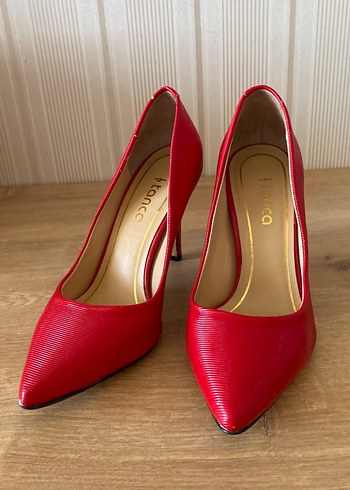 Kırmızı Modern Klasik Stiletto Kadın Ayakkabı