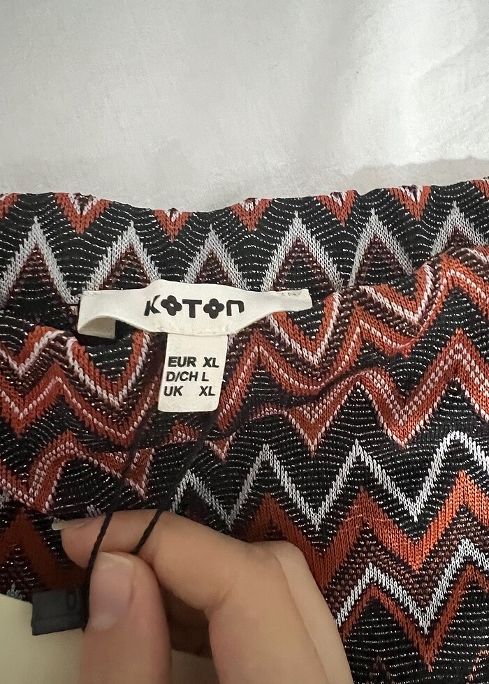 Koton zigzag desenli simli etek - Görsel 2