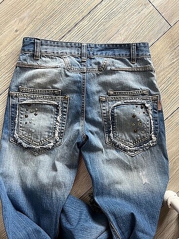 Zımbalı mavi yıkamalı jean y2k - Görsel 6