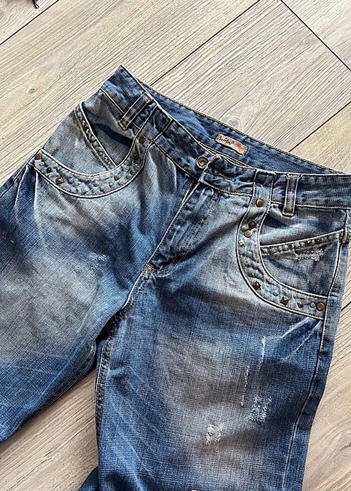 Zımbalı mavi yıkamalı jean y2k - Görsel 4