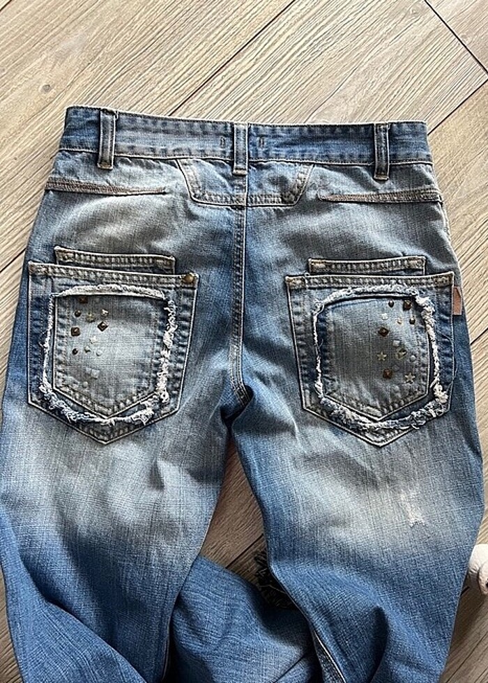 Zımbalı mavi yıkamalı jean y2k - Görsel 3