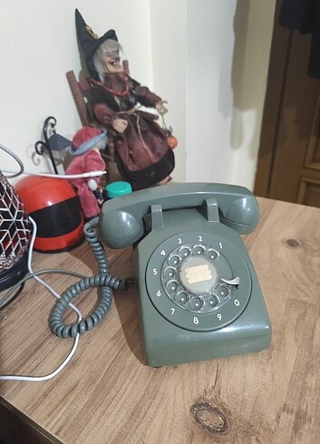 Nostalji çevirmeli telefon 