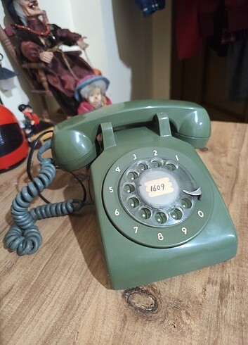 Nostalji çevirmeli telefon 