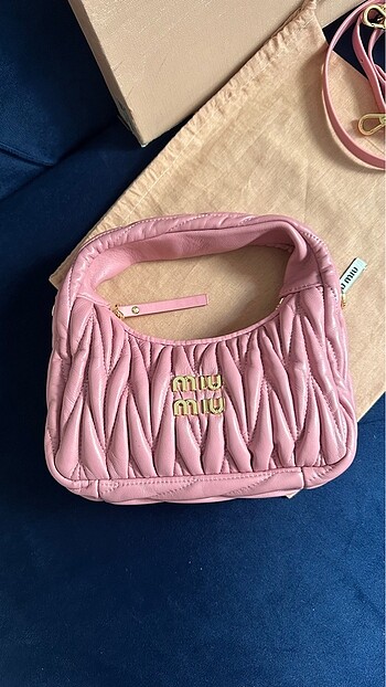 Miu Miu Pembe Çanta