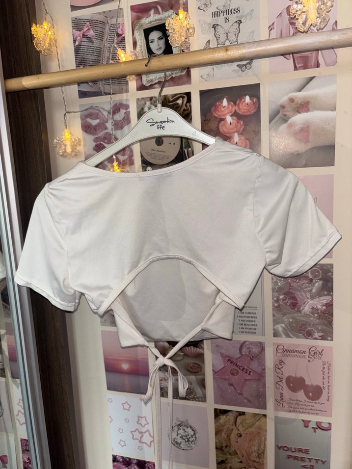 sırt dekolteli beyaz crop - Görsel 2