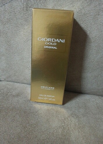 Oriflame Giordani gold bayan parfüm 
