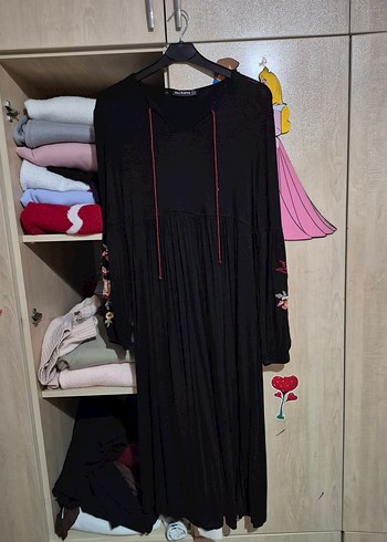 Püsküllü Nakışlı Siyah Bohem Uzun Elbise - Görsel 4