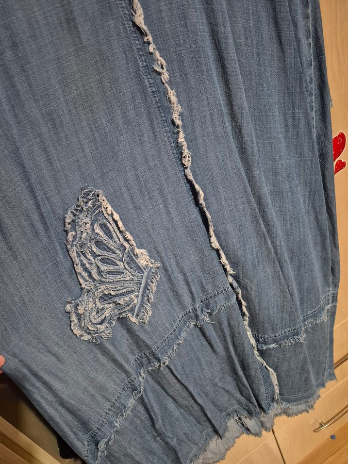 Nakışlı Uzun Denim Elbise - Görsel 3