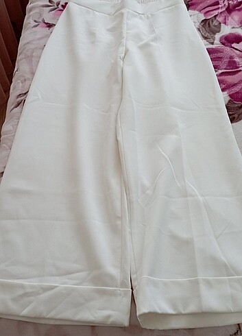 Diğer Tunik altı 40 beden beyaz bol paça pantolon
