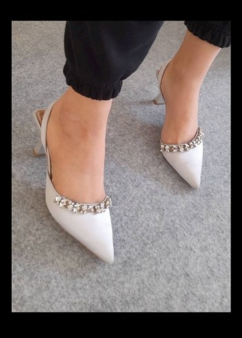 gri Taş Detaylı Stiletto Abiye Ayakkabı