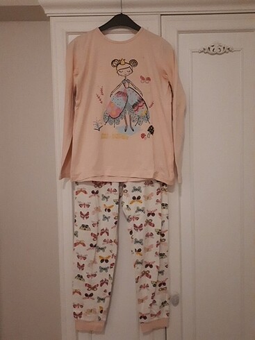 LC Waikiki kız çocuk penye pijama takımı