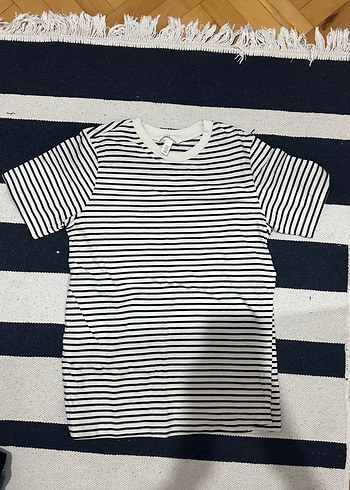H&M Çizgili Emzirme tişörtü xs beden