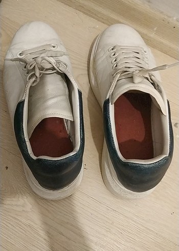 37 Beden Beyaz Kadın Sneakers - Şık ve Rahat