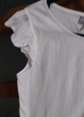 m Beden beyaz Renk Yeni.
