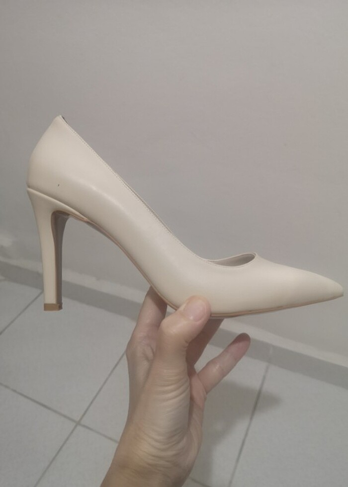 Stiletto ayakkabı - Görsel 2