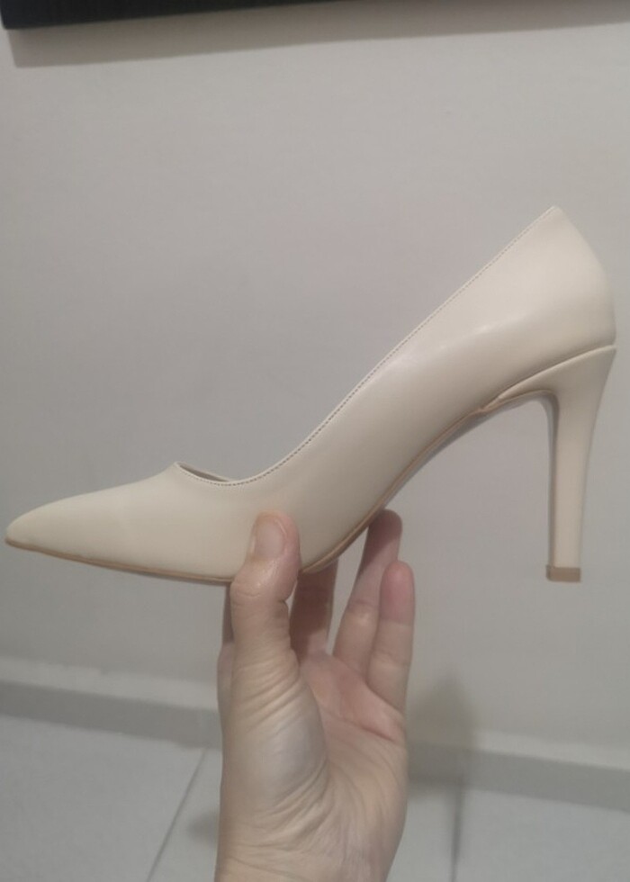 Stiletto ayakkabı - Görsel 4