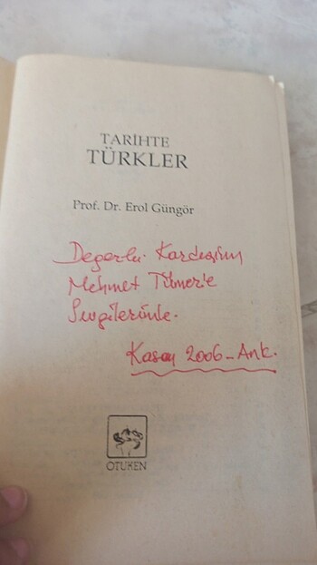 Beden Tarihte Türkler Erol Güngör
