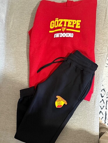 Diğer Göztepe eşofman takımı