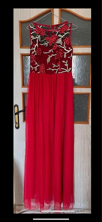 Uzun kırmızı abiye / kına elbisesi