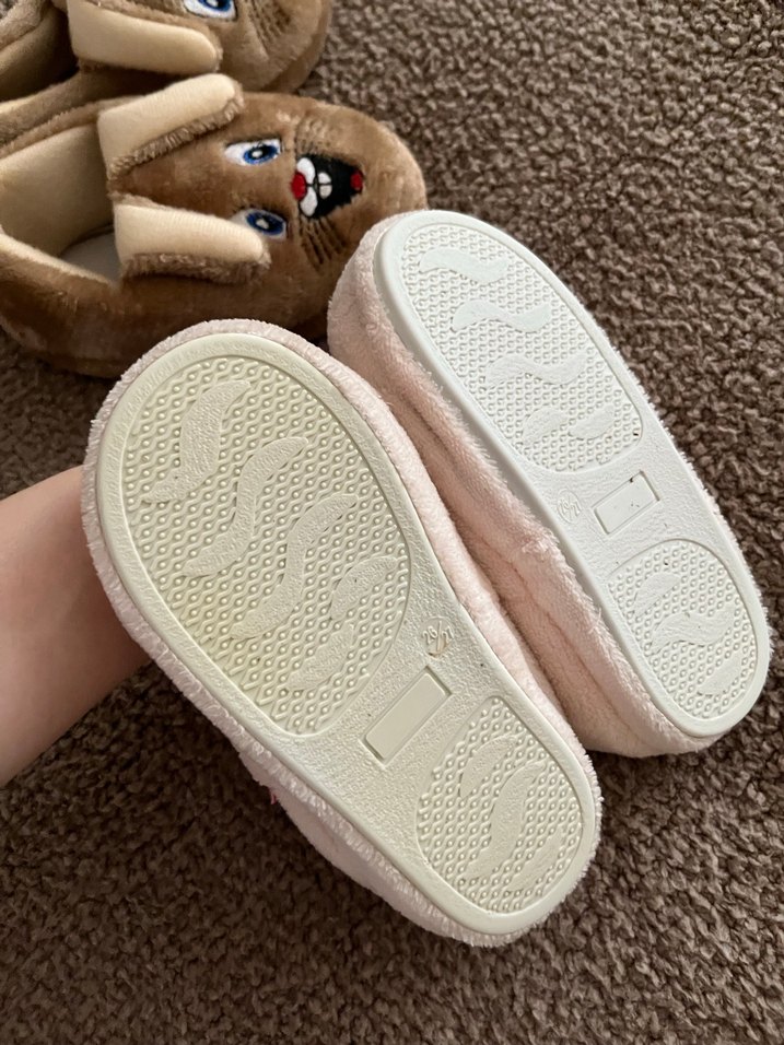 Kız Çocuk Kahverengi Nakışlı Sıcak Ev Terliği - Görsel 5