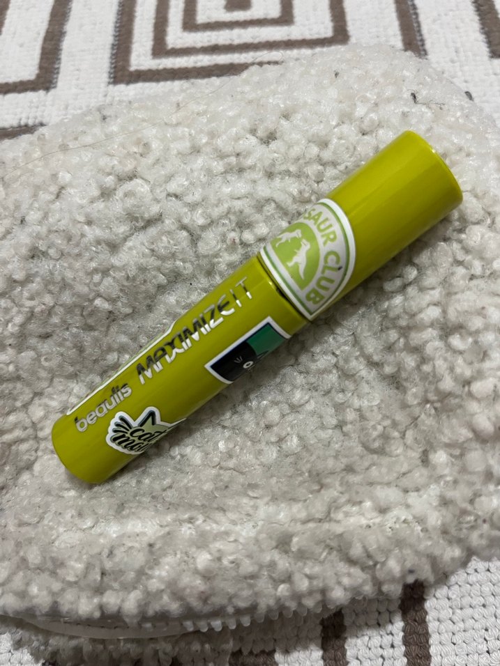 Khaki Renkli Hacim Veren Maskara - Görsel 2