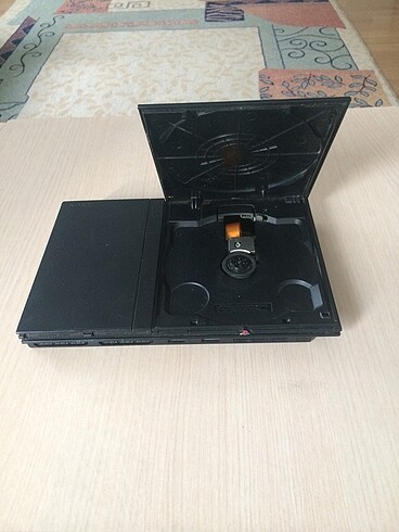 PLAYSTATİON 2 ÇİPSİZ SLİM KASA açıklamayı okuyunuz