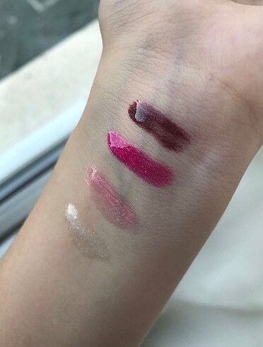 avon lip gloss