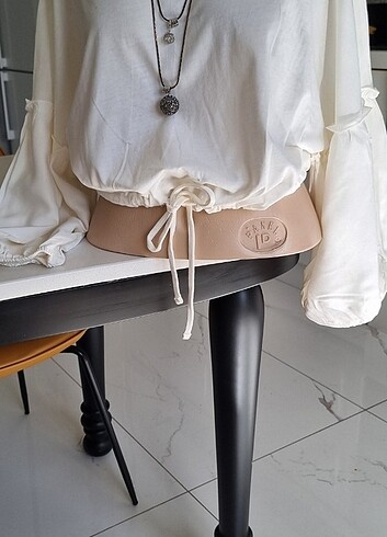  Orjinal marka kisa crop bluz - Görsel 4