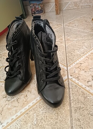 Zara Kadın topuklu ayakkabı