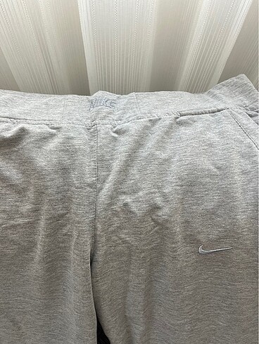 Nike Nike eşofman altı..