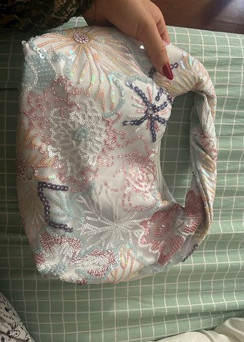 Pullu boncuk işlemeli çanta - Görsel 2