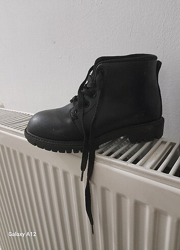 LC Waikiki Kısa bot