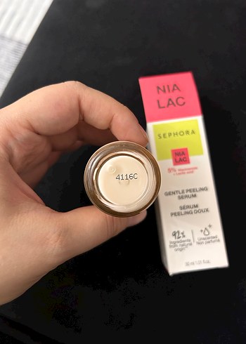 Sephora NiaLac Hassas Peeling Serumu - Görsel 5