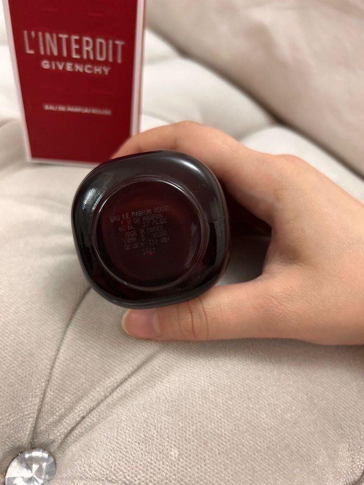 Givenchy L'Interdit Kadın Parfümü - Görsel 2