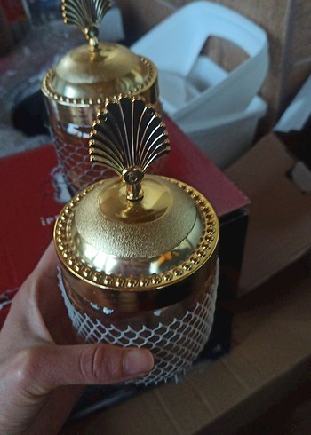 Altın Renkli Parlak Cam Saklama Kavanozları - Görsel 3