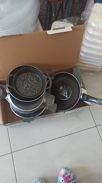 Tencere seti tava sahan