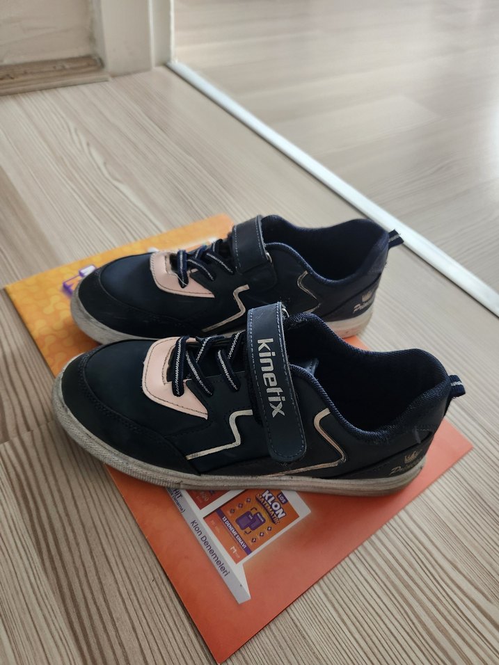 spor ayakkabı - Görsel 3