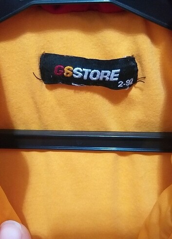 GS Store Sisme yelek gs store 